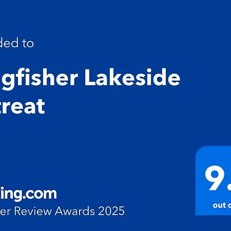 Trafalgar Kingfisher Lakeside Retreat מראה חיצוני תמונה